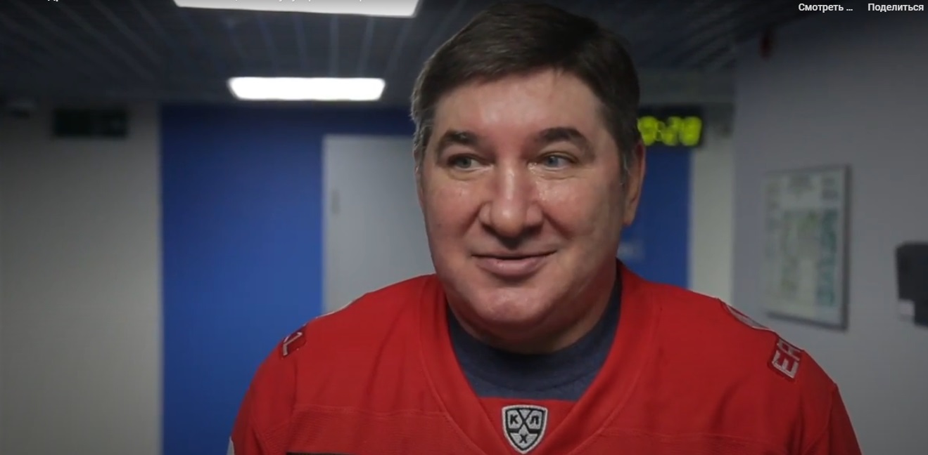 "НХЛ? Зато у меня жена молодая". фото: hcspartak.ru