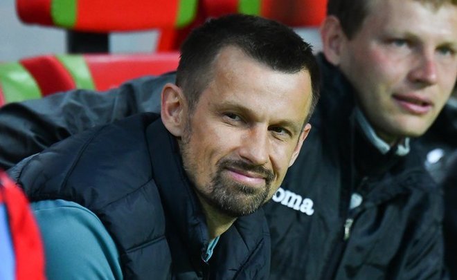 Семак до перехода в "Зенит" работал в "Уфе" Газизова. фото: twitter.com