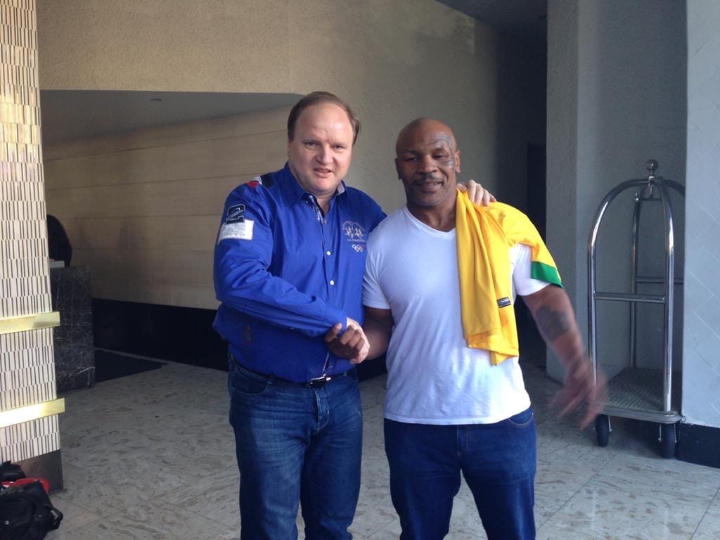 Хрюнов и Тайсон. фото: ВКонтакте