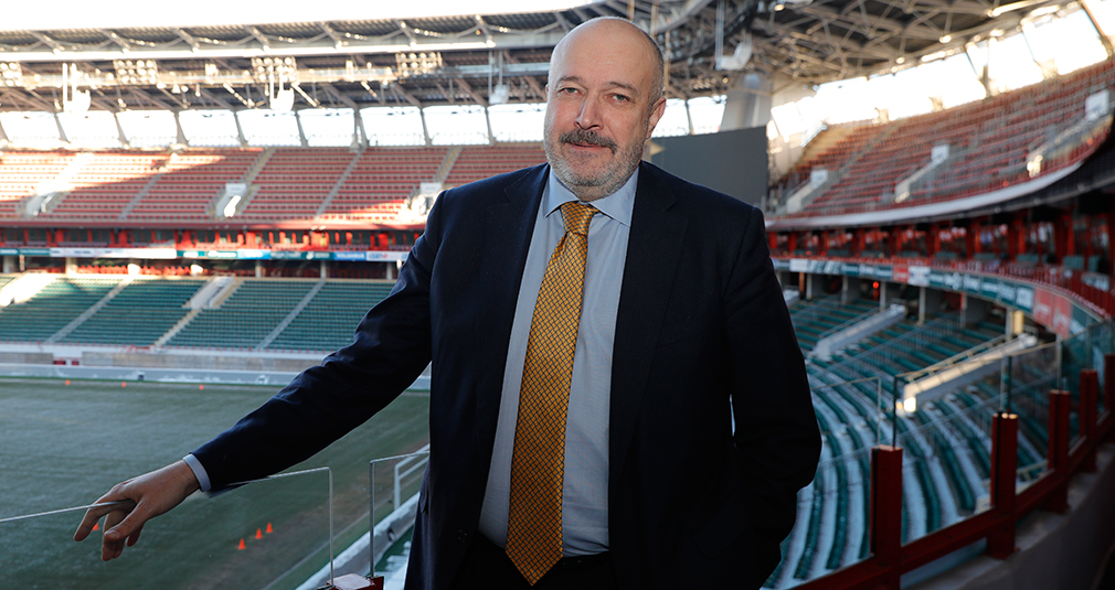 Генеральный директор «Локомотива» Василий Кикнадзе не нашел общего языка с Семиным. фото: fclm.ru