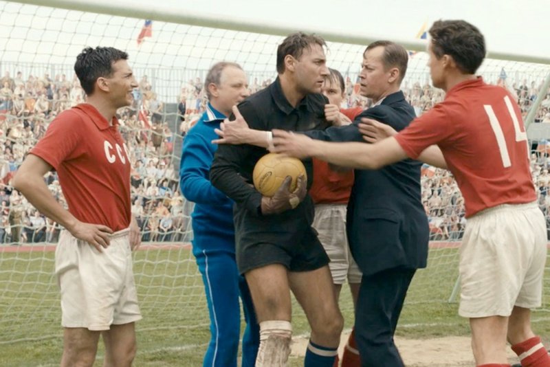 фото: кадр из фильма "Лев Яшин. Вратарь моей мечты"